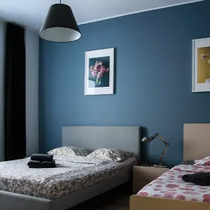 Milo Mi - 2 Bedroom In The Old Town Apartament