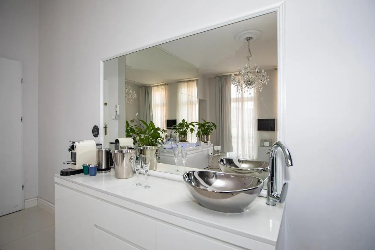 Apartament Sensual Sauna&Jacuzzi Poznan Stare Miasto 0*,  Poland